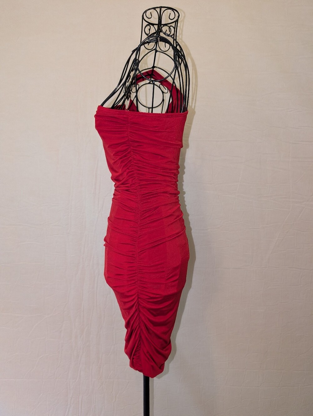 Bright Red Dress - Picture 2 of 4